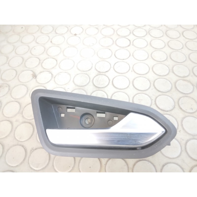 Maniglia interna ant dx Renault Captur dal 2019 in poi  1694097101277