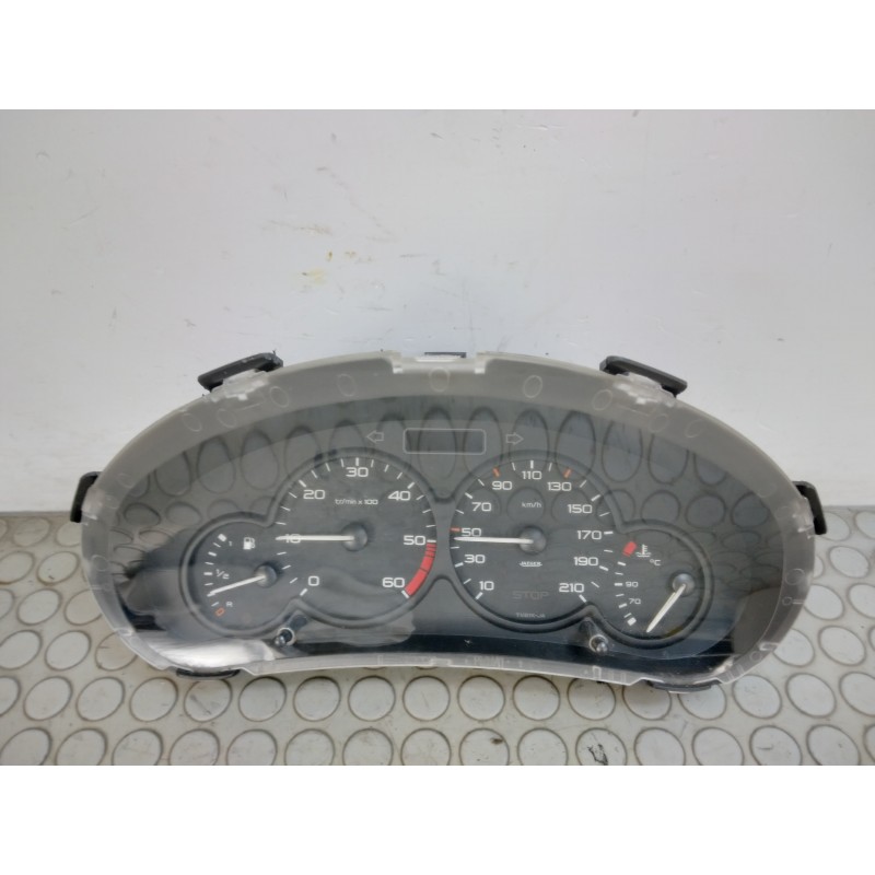 Contachilometri quadro strumenti Peugeot 206 1.4 Hdi dal 2002 al 2009 cod 9656696080  1697878169237
