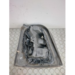 Fanale fanalino stop post dx Nissan Micra K11 dal 1992 al 2002  1698069450783