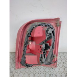 Fanale fanalino stop post sx Nissan Micra K11 dal 1992 al 2002  1698069605107