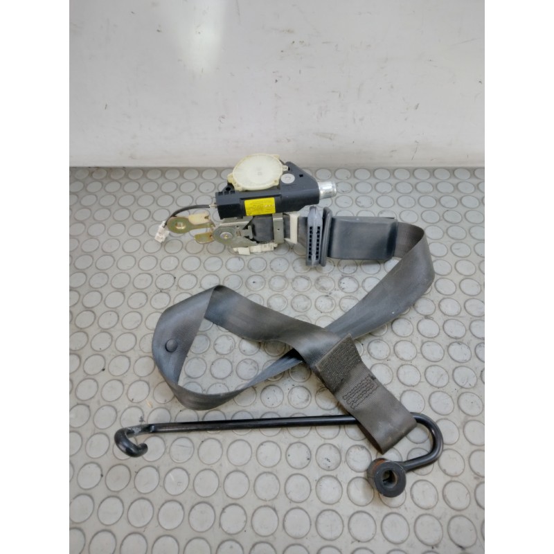 Cintura di sicurezza ant dx Renault Clio III serie 3p dal 2005 al 2009 cod 33056052a  1699086415670