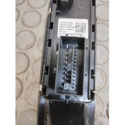 Pulsantiera alzavetro ant sx Peugeot 208 dal 2012 al 2019 cod 98421760zd  1699087599140