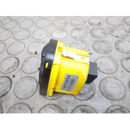 Comando al volante dx Alfa Romeo 147 dal 2000 al 2010 cod 156070554  1699519329932