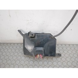 Centralina portafusibili Hyundai Tucson dal 2004 al 2011 cod 912082e130  1700132019374