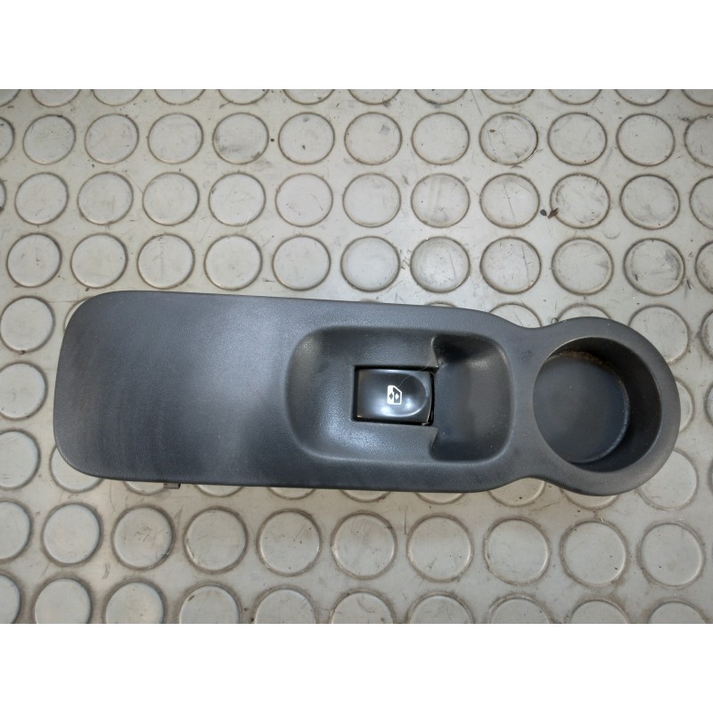 Pulsantiera alzavetro ant dx Renault Modus dal 2004 al 2013 cod 8200278436  1700669286072