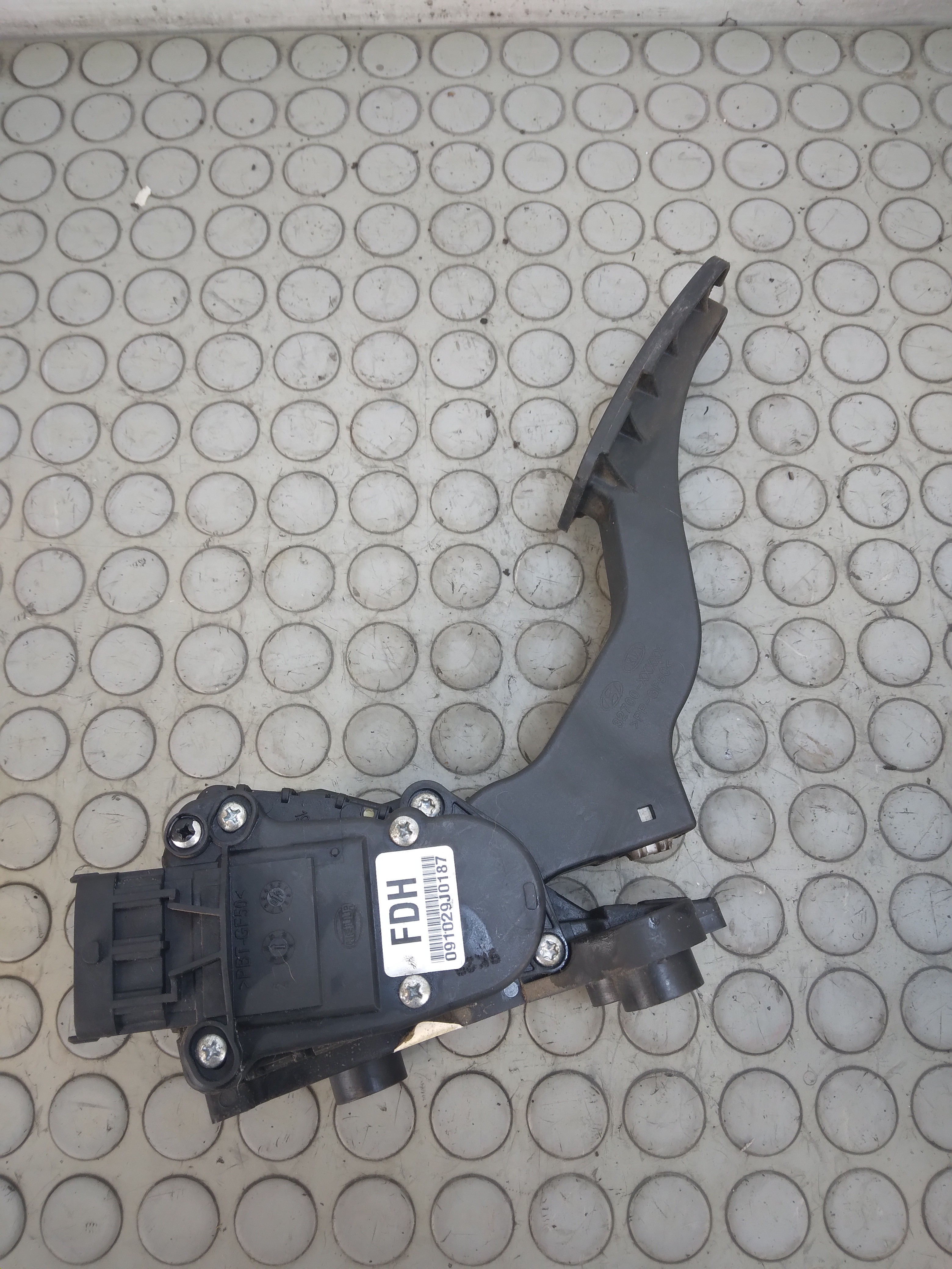 14463 Pedale acceleratore Kia Ceed dal 2006 al 2012 cod 32700-xxxxx