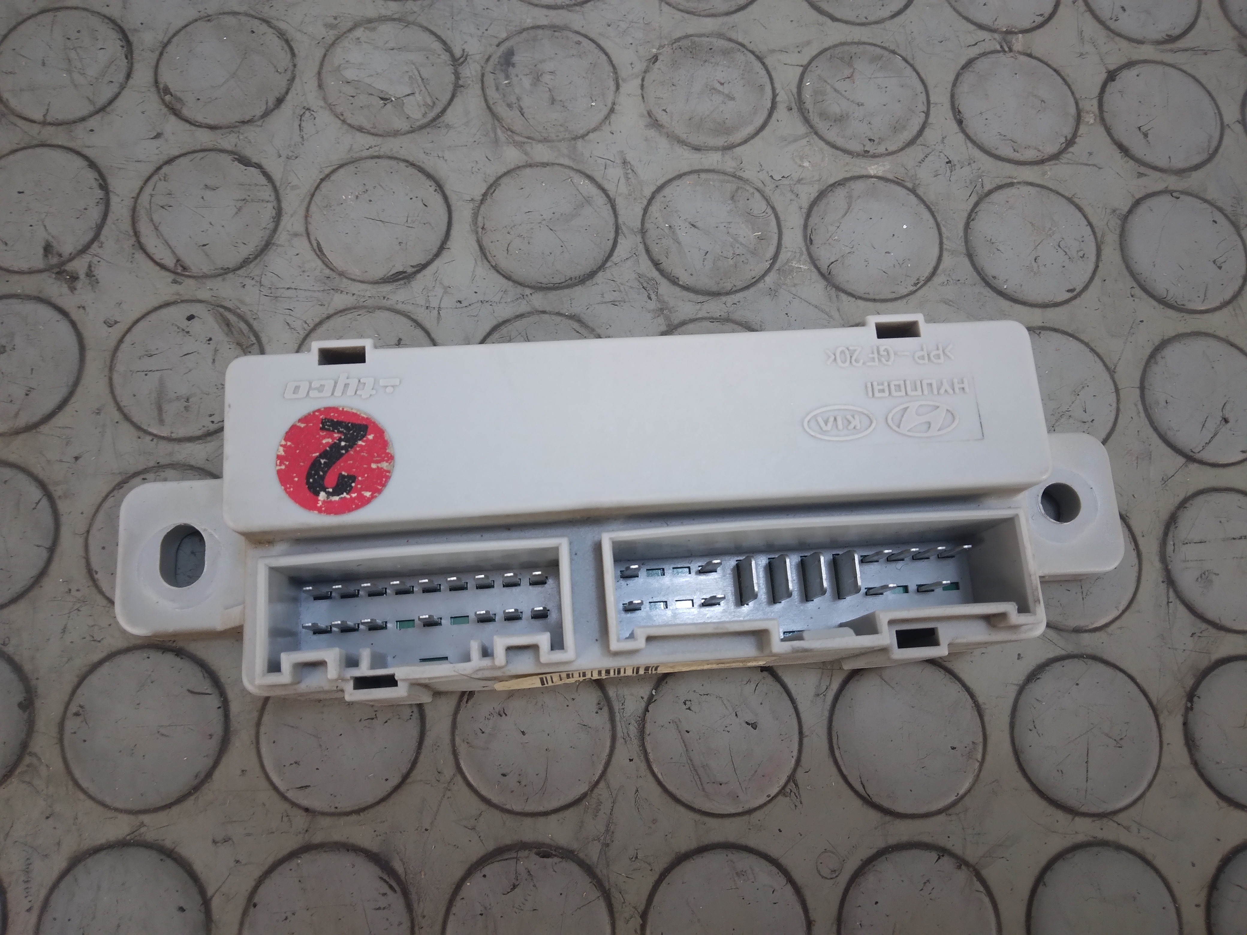 14521 Centralina modulo rele Kia Ceed dal 2006 al 2012 cod 91940-1h120