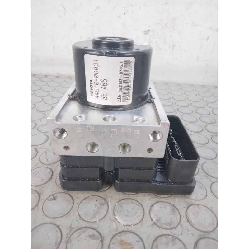 Centralina pompa abs Toyota Yaris II serie dal 2004 al 2011 cod 44510-0d031  1701359963969
