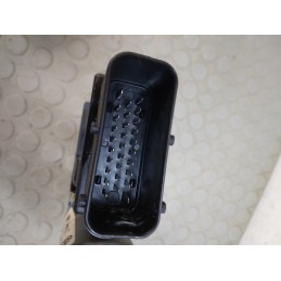 Motorino alzavetro ant dx Vw Passat variant dal 1996 al 2005 cod 0130821695 3b4837751ld  1702999970386