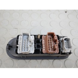Pulsantiera alzavetro ant sx Renault Scenic II serie dal 2003 al 2009 cod 156018070  1703777412401