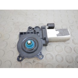 Motorino alzavetro ant dx Lancia Ypsilon II serie dal 2005 al 2011 cod 51001603  1703861087898