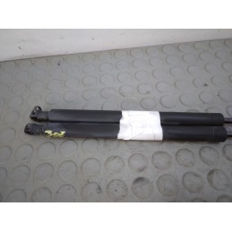Pistoncini portellone bagagliaio posteriore Peugeot 307 berlina dal 2001 al 2009  1704271806185
