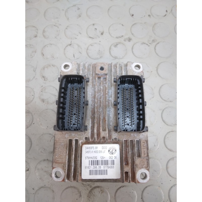 Centralina motore Fiat Grande Punto 1.2 b dal 2005 al 2010 cod 51784956 iaw5sf3.m1  1704378050511