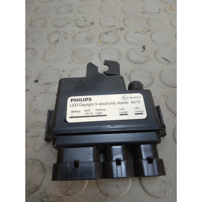 Centralina impianto luci Toyota Rav 4 dal 2006 al 2013 III serie cod 10r-042733  1704381535760