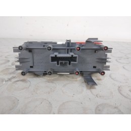 Pulsantiera 4 frecce Renault Scenic II serie dal 2003 al 2009 cod 8200407415  1704466874869