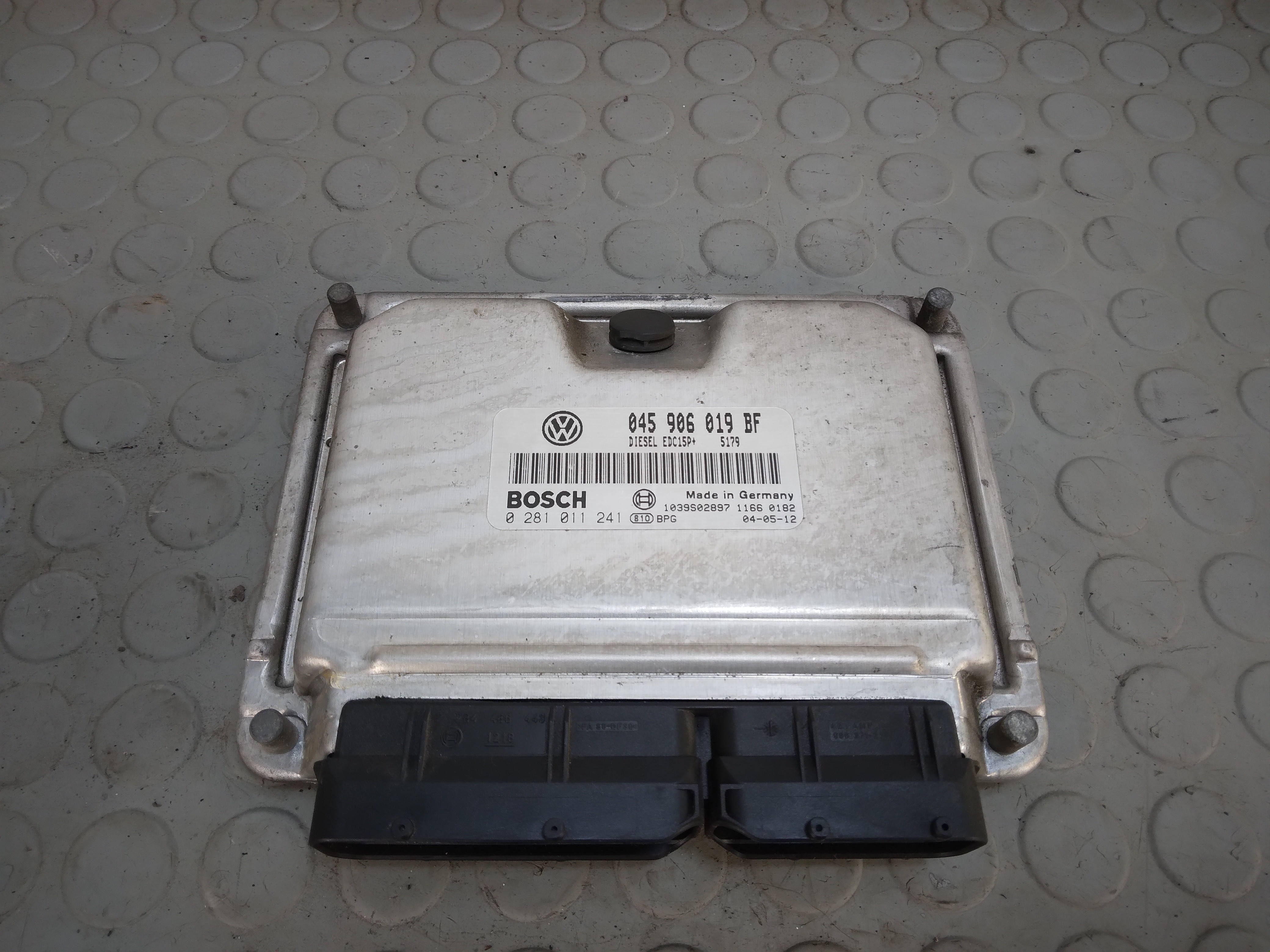 15408 Centralina motore Vw Polo 9n 1.4 Tdi dal 2001 al 2009 cod 045906019bf 0281