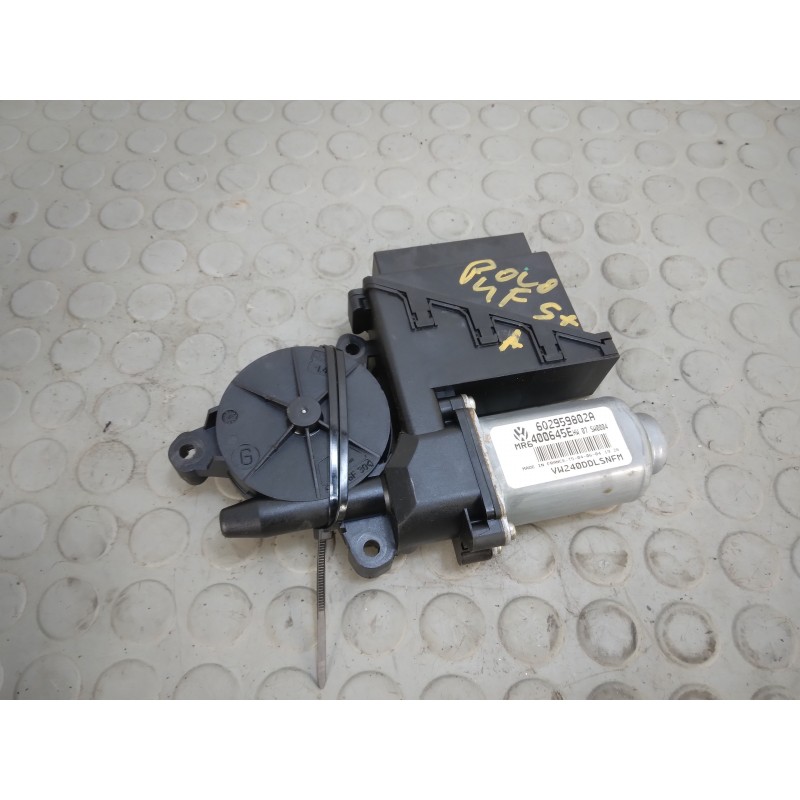 Motorino alzavetro ant sx Vw polo 9n 5 porte dal 2001 al 2009 cod 602959802a  1705069333012