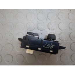 Interruttore comando navigatore satellitare Peugeot 208 dal 2012 al 2018 cod 96758773xu00  1705503239139