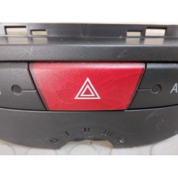 Mostrina rivestimento cruscotto pulsante 4 frecce Toyota Aygo I serie dal 2005 al 2014 cod 55405-0h010  1705586759203