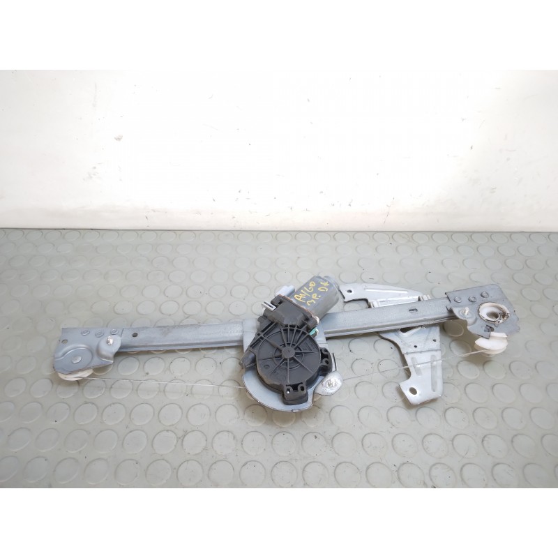 Motorino alzavetro ant dx 3porte Toyota Aygo dal 2005 al 2014 I serie  1706097324409
