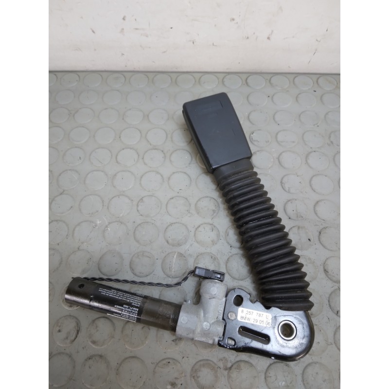 Pretensionatore cintura di sicurezza ant sx Bmw Serie 3 E46 dal 1998 al 2005 cod 8257787l  1706189745587