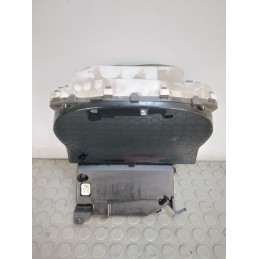 Contachilometri quadro strumenti Toyota Yaris Verso dal 2000 al 2004 6 saldature  1707746964625