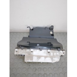 Contachilometri quadro strumenti Toyota Yaris Verso dal 2000 al 2004 6 saldature  1707746964625