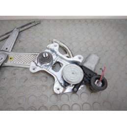 Motorino alzavetro ant sx Toyota Yaris dal 2004 al 2011 II serie cod 85720-52020  1707750752355