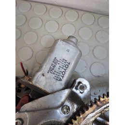 Motorino tergicristallo ant sx Toyota Yaris I serie 5 porte dal 1999 al 2005 cod 85720-52020  1707823412155