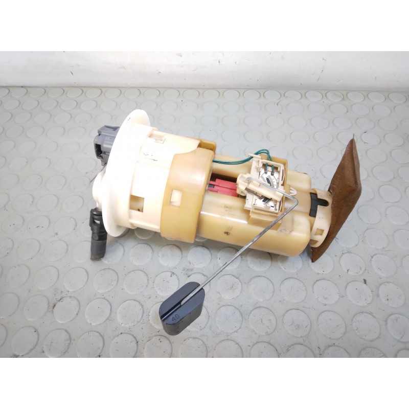 Pompa carburante galleggiante Toyota Yaris 1.3 b dal 1999 al 2005 I serie  1707836403621