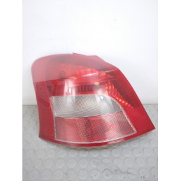 Fanale fanalino stop post sx Toyota Yaris II serie dal 2004 al 2011  1707839675919