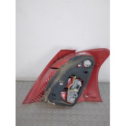 Fanale fanalino stop post sx Toyota Yaris II serie dal 2004 al 2011  1707839675919