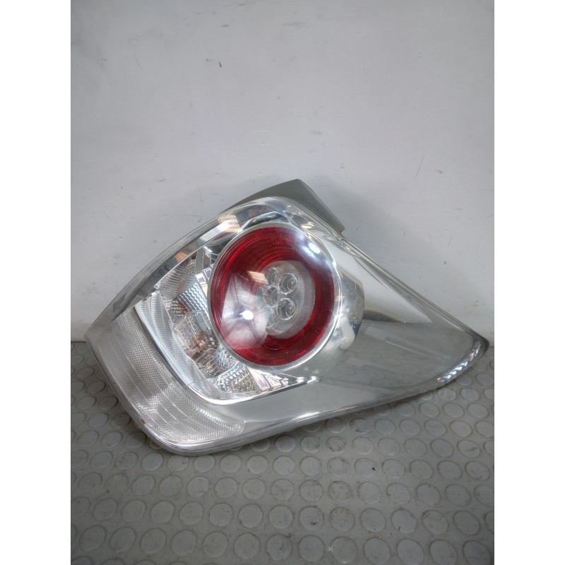 Fanale fanalino stop post dx Led Toyota Corolla Verso dal 2004 al 2009 cod 81551-0f092  1708095426758