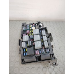 Centralina portafusibili Kia Carens dal 2002 al 2006 II serie  1708945357270