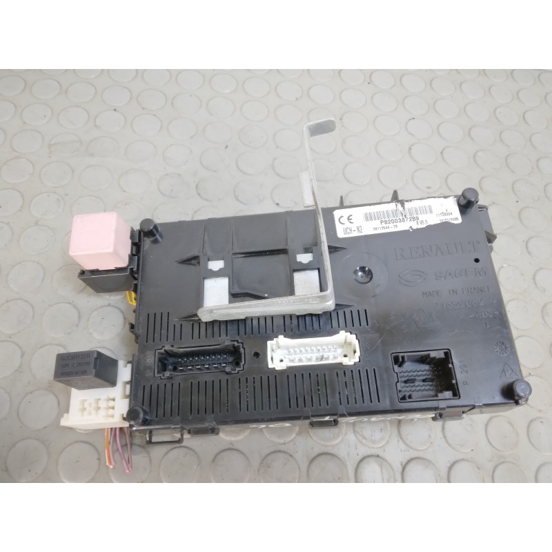 Centralina body computer Renault Clio II serie dal 1998 al 2007 cod p8200387289  1708948636174
