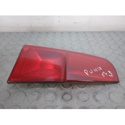 Catarifrangente catadiottro fanalino portellone sx Fiat Punto 188 dal 1999 al 2007 cod 461907481  1708953675632