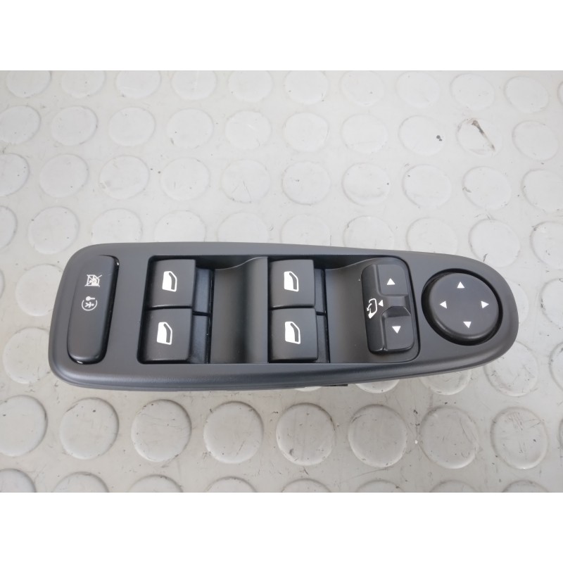 Pulsantiera alzavetro ant sx Citroen C4 Picasso dal 2006 al 2013 cod 96639383zd  1709048583641