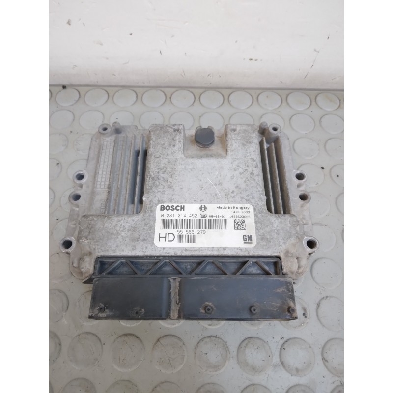 Centralina motore Opel Zafira B 1.9 Cdti dal 2005 al 2014 cod 55566279 0281014452  1709307920132
