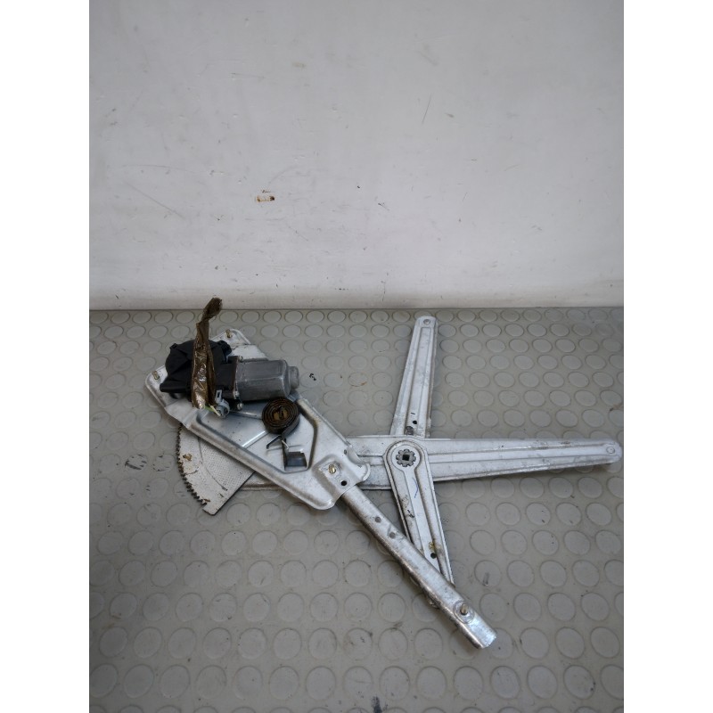 Motorino alzavetro ant sx Renault Twingo I serie dal 1997 al 2007 cod 8200052943  1709562420477