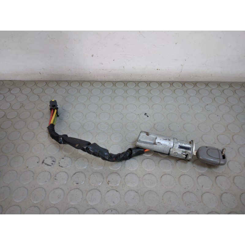 Blocchetto accensione con chiave Renault Twingo I serie dal 1997 al 2007  1709563247998
