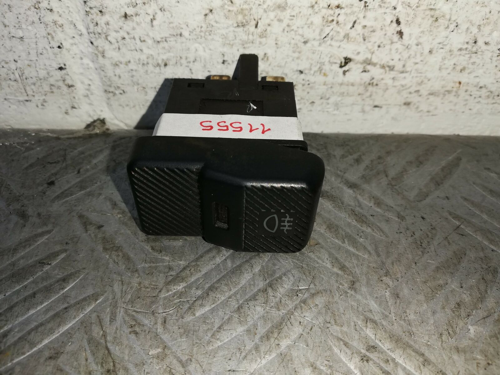 2133 PULSANTE TASTO RETRONEBBIA VW POLO DAL 1990 AL 1994