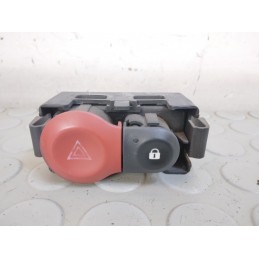 Pulsante interruttore 4 frecce Renault Clio III serie dal 2005 al 2013 cod 8200214896  1711637301543