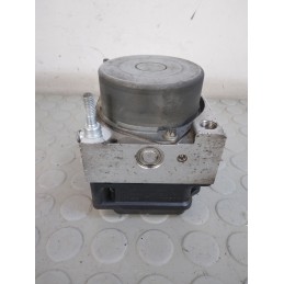 Centralina pompa abs Renault Clio III serie dal 2005 al 2013 cod 8200747140 0265232077  1711638728172