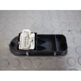 Pulsantiera alzavetro ant sx Renault Clio III serie dal 2005 al 2013 cod 8200356519  1711642808419