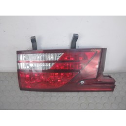 Fanale fanalino stop post dx interno Toyota Previa dal 2003 al 2006  1712929061329