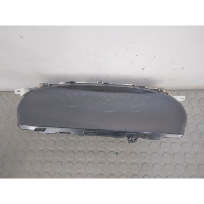 Contachilometri quadro strumenti Toyota Previa 2.0 Tdi dal 2003 al 2006 cod 83800-2j011  1712929822470