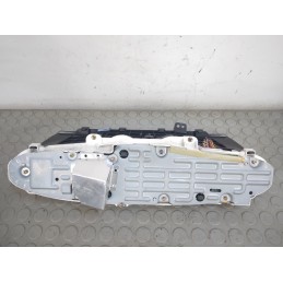 Contachilometri quadro strumenti Toyota Previa 2.0 Tdi dal 2003 al 2006 cod 83800-2j011  1712929822470