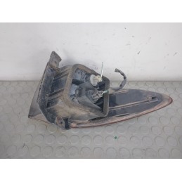 Fanale fanalino stop post esterno dx Toyota Previa dal 2003 al 2006  1712930099397