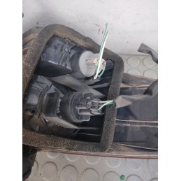 Fanale fanalino stop post esterno dx Toyota Previa dal 2003 al 2006  1712930099397