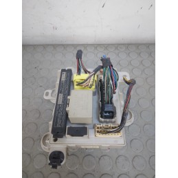 Centralina portafusibili Toyota Previa dal 2003 al 2006  1712932346871